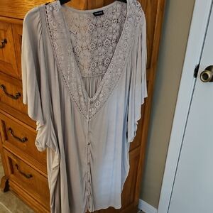 Chic Taupe Lace-Trimmed Women's Top. Torrid 26/28.  Worn 2x.